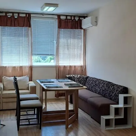 Tanya's Flat Appartement *